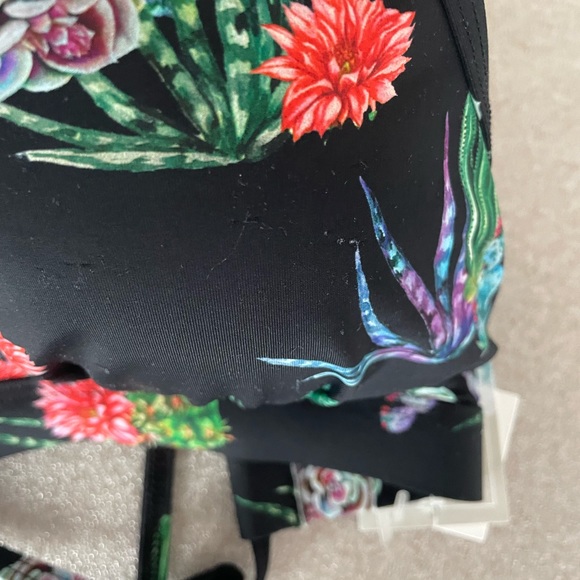 Eidon String Triangle Bikini Madison Floral Print Top D Cup - Picture 8 of 8